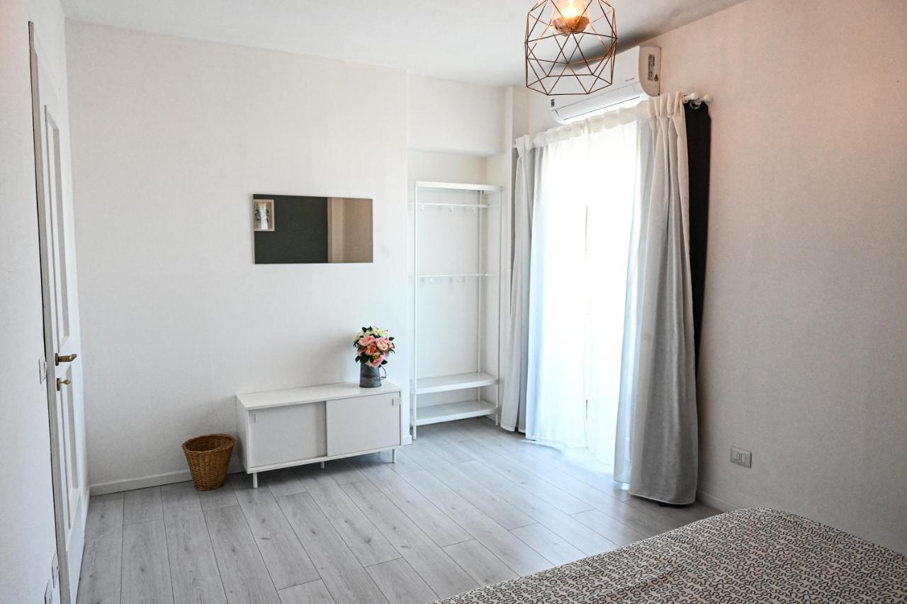 Lyceum Flat Daire Olbia Dış mekan fotoğraf