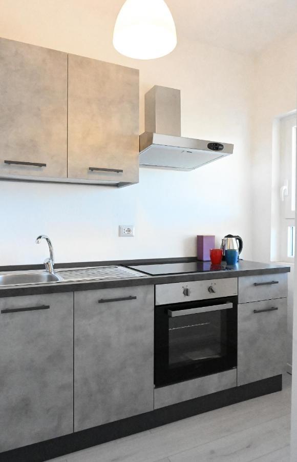 Lyceum Flat Daire Olbia Dış mekan fotoğraf