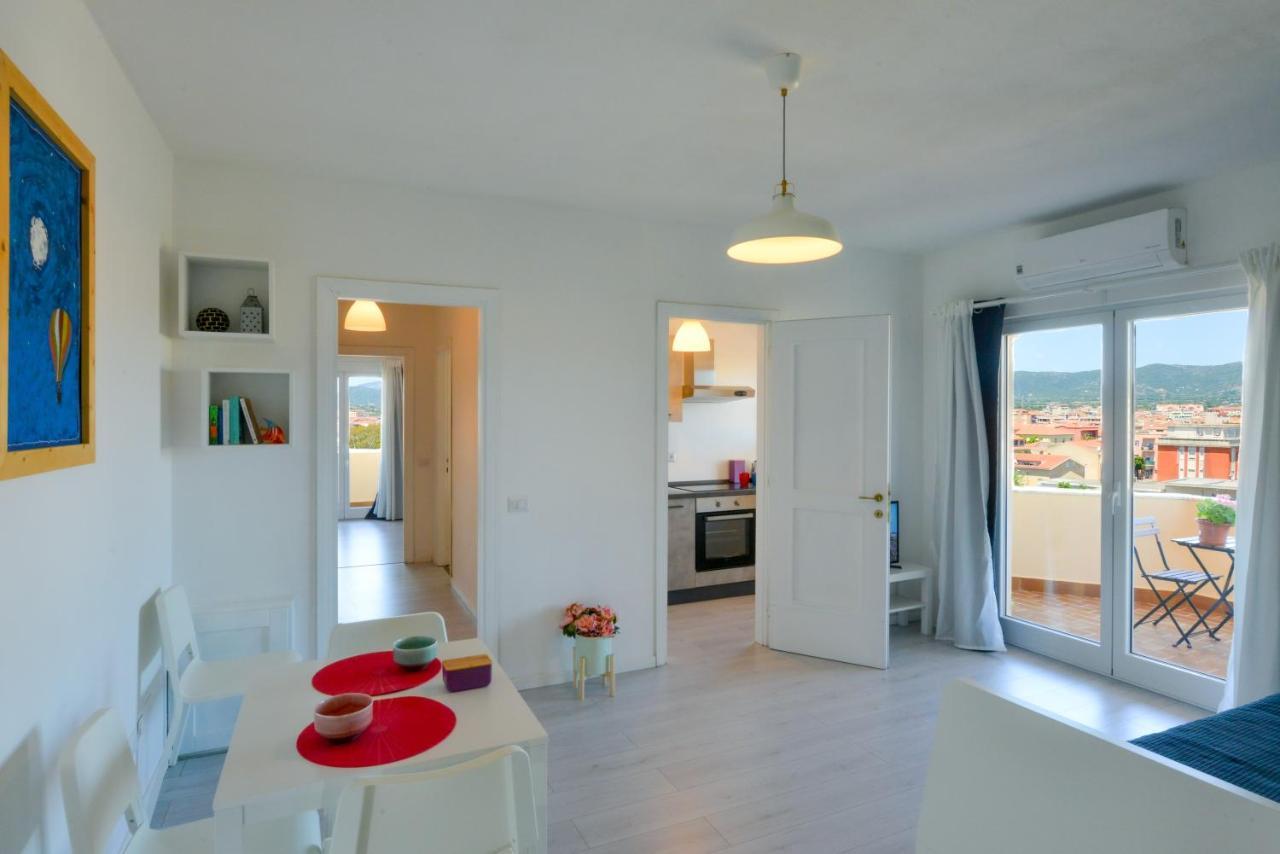Lyceum Flat Daire Olbia Dış mekan fotoğraf